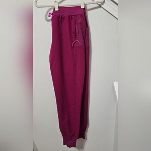 Figs Cambridge slim joggers scrub pants, size large, dark magenta
